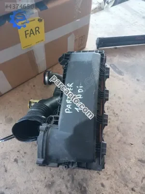Peugeot partner 1.6 hava filtre kutusu