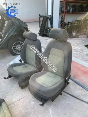 Skoda fabia 1.4 2001 koltuk takım
