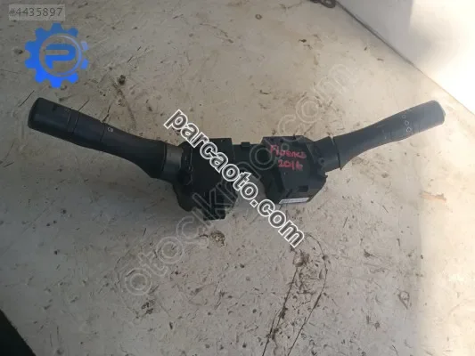 Renault fluence 2016 sinyal silecek kolu 255670040r