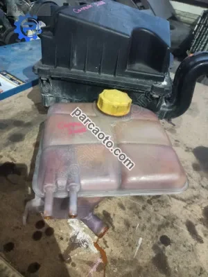 Ford connect 2008 yedek su deposu