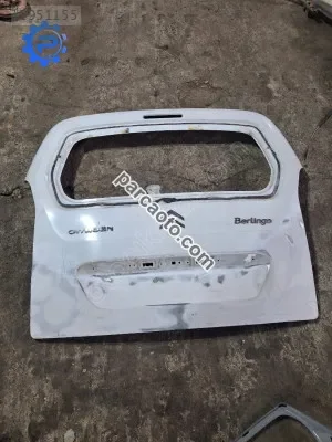 Citroen berlingo bagaj kapağı