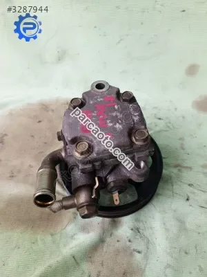Ford focus direksiyon pompası