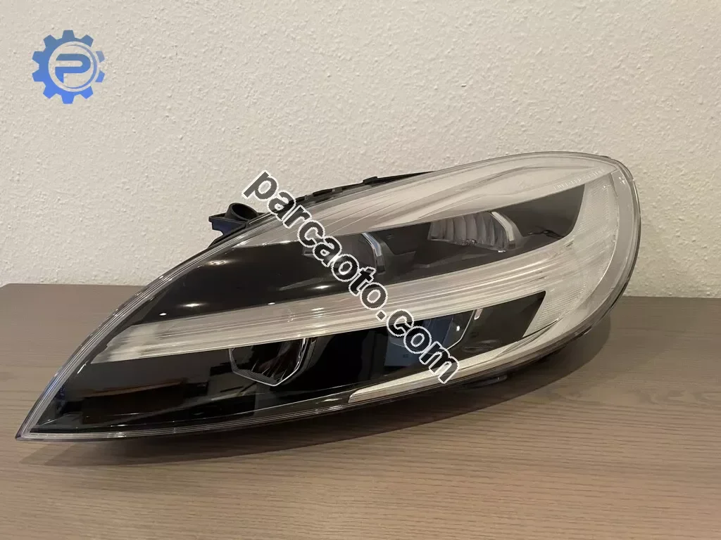 Volvo V40 Cross Country Far - Mersin Tarsus