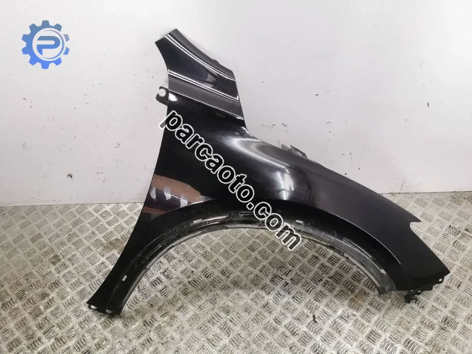 Infiniti Q30 Çamurluk - Mersin Tarsus