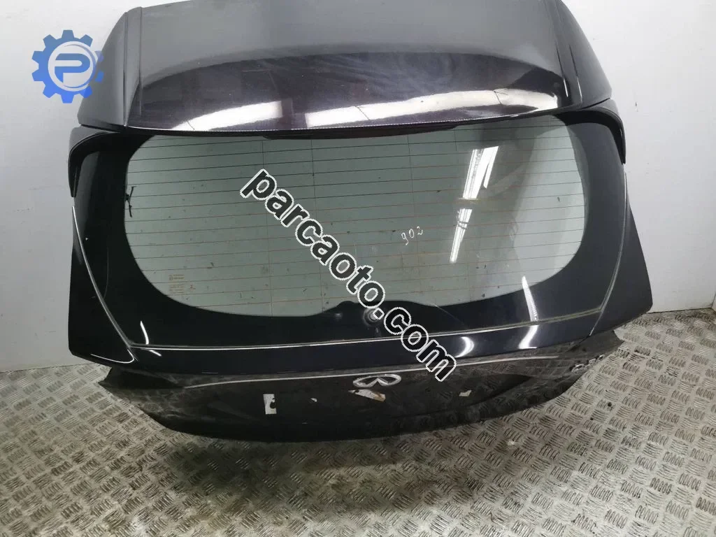 Infiniti Q30 Bagaj - Mersin Tarsus