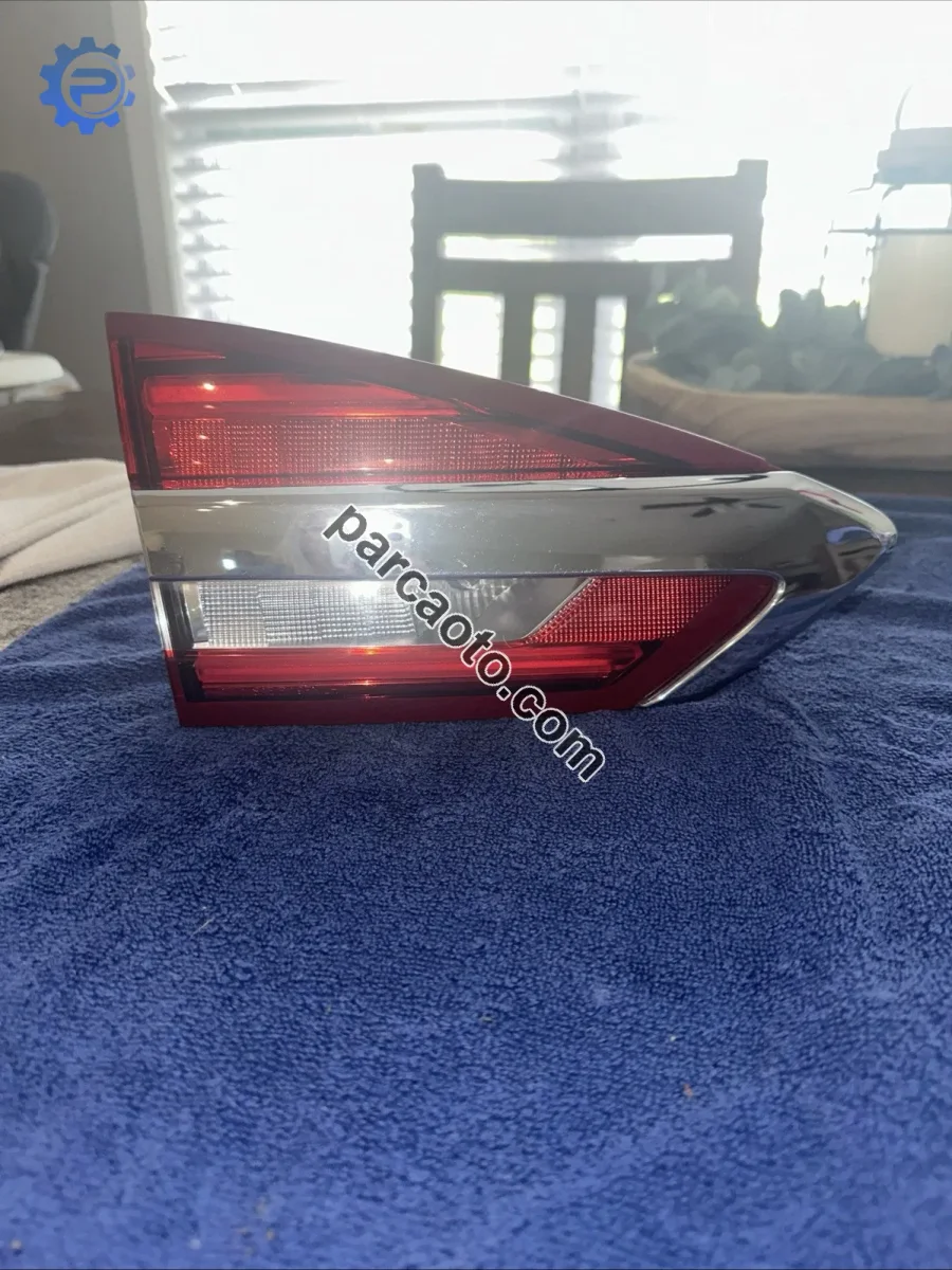 FORD FUSION ÇIKMA ORJİNAL SAĞ - SOL STOP FORD FUSION ÇIKMA ORJİNAL SAĞ - SOL STOP