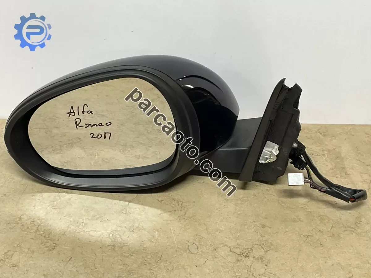 Alfa Romeo Giulia Dış Ayna Komple - Mersin Tarsus