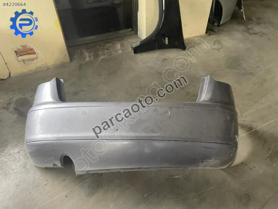 Audi a3 sportback arka tampon orjinal çıkma