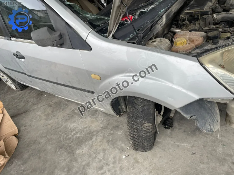 Ford fiesta sağ ön çmaurluk orjinal çıkma