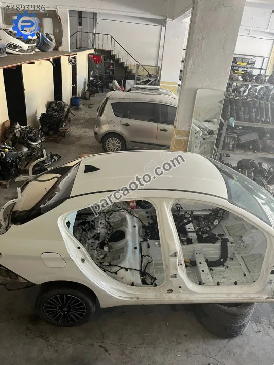 Fiat egea 1.3 2022 kesme direkli tavan hatasız orjinal çıkma