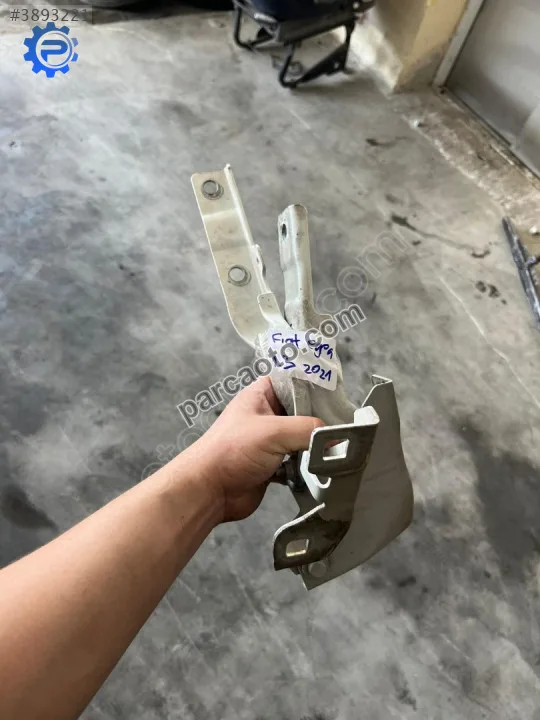 Fiat egea 1.3 2022 kaput menteşesi hatasız orjinal çıkma