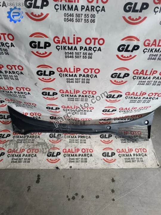 Fiat linea 1.3 e5 ön cam ızgarası hatasız orjinal çıkma
