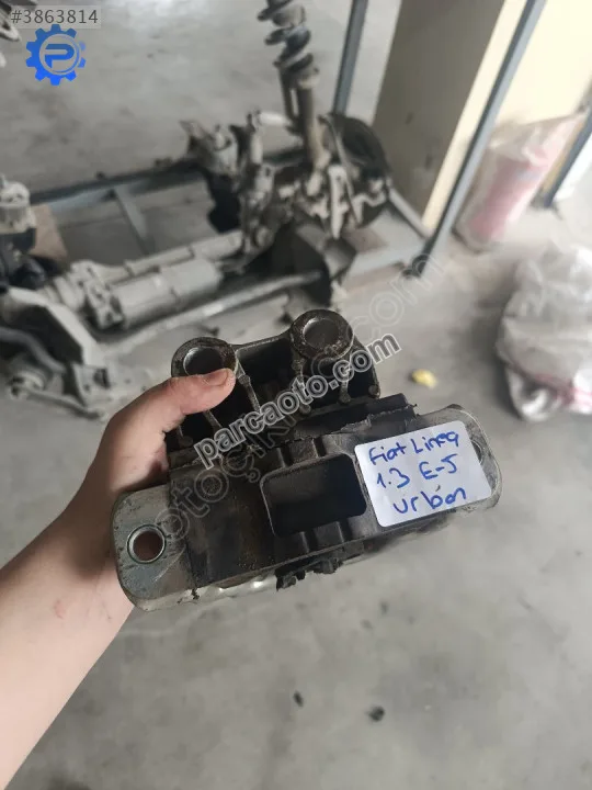 Fiat linea 1.3 e5 motor takozu hatasız orjinal çıkma