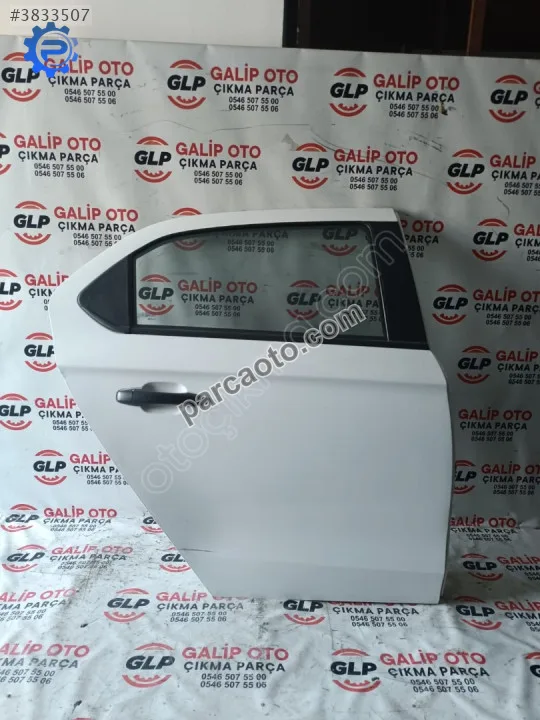 Peugeout 301 sağ arka kapı camı hatasız orjinal çıkma