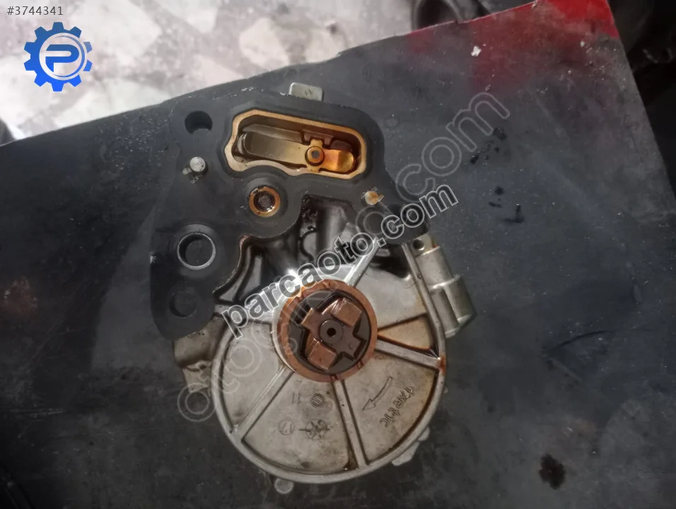 1.4 opel astra vakum pompası