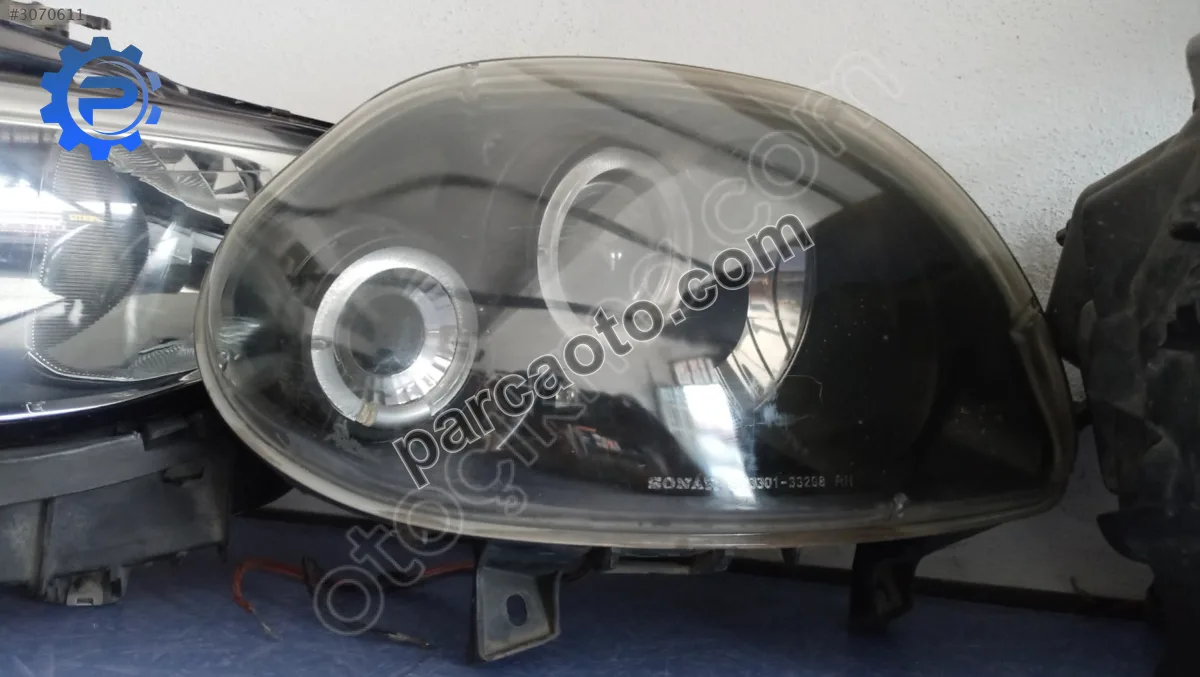 Clio 2 farları Angeles