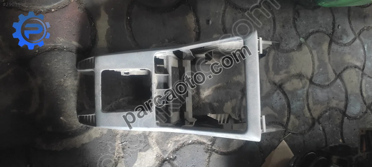 Renault R 9 Vites Topuzu - Trabzon Vakfıkebir