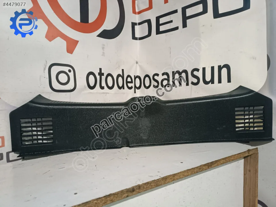 Renault Megane Arka Panel - Samsun Tekkeköy