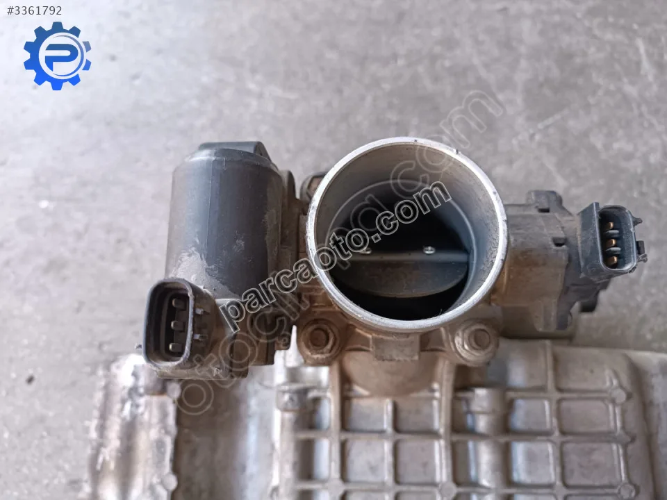 Toyota Avensis Gaz Kelebeği - Samsun Tekkeköy