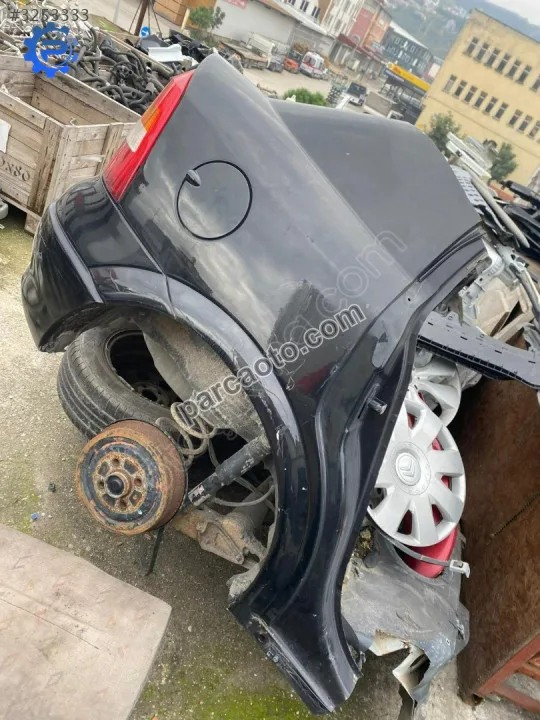 Opel astra g sağ arka çamurluk