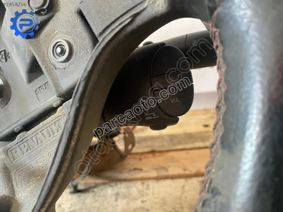 Renault Clio Sinyal Kolu - Samsun Tekkeköy