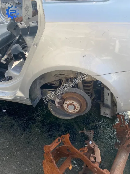 Audi A3 Arka Dingil Hatasız Orjinal Çıkma