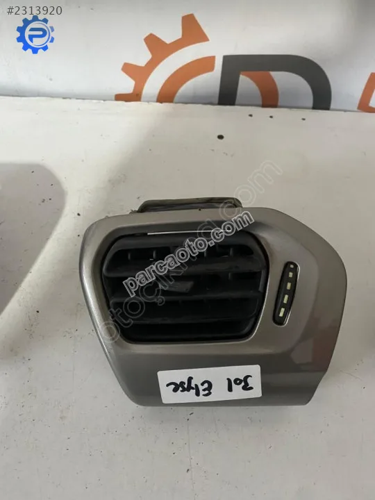 Peugeot 301 Kalorifer Izgarası - Samsun Tekkeköy