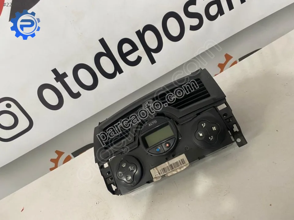 Renault Megane Kalorifer Izgarası - Samsun Tekkeköy