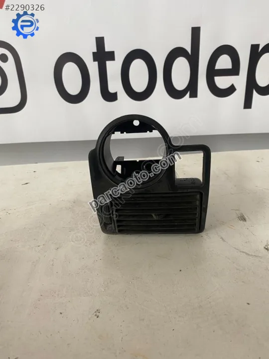 Volkswagen Golf Kalorifer Izgarası - Samsun Tekkeköy