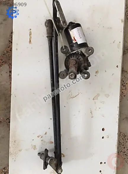 Hyundai Accent Silecek Motoru - Samsun Tekkeköy