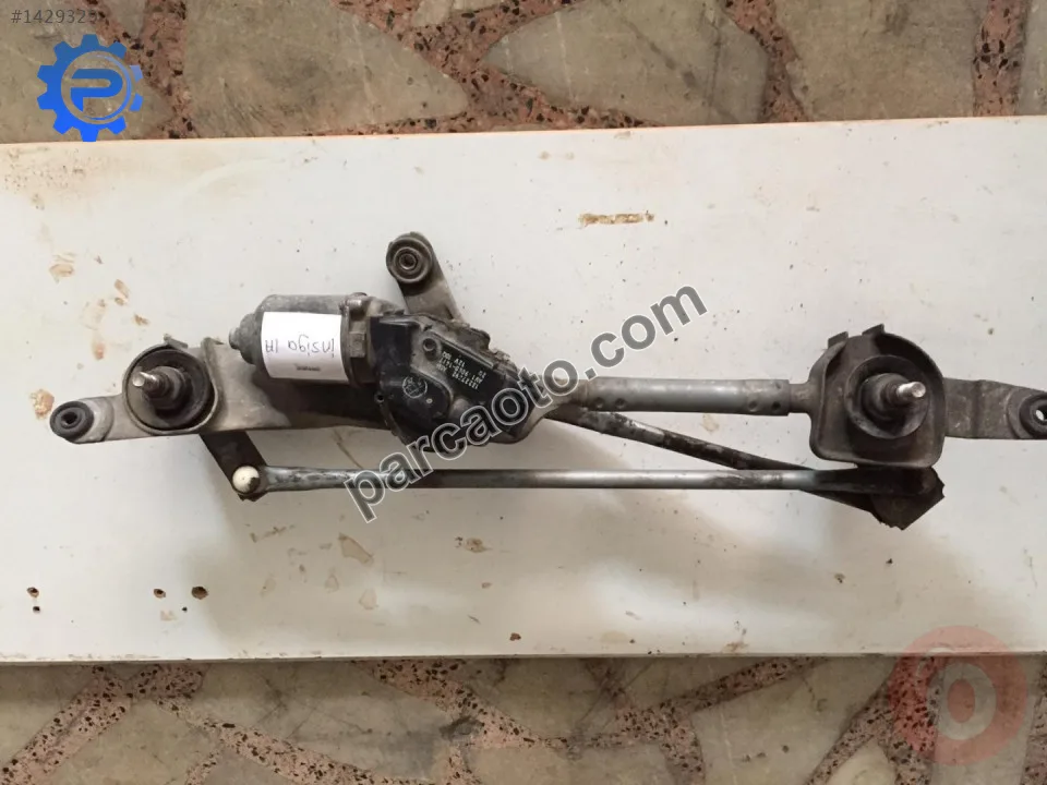 Opel Insignia Silecek Motoru - Samsun Tekkeköy