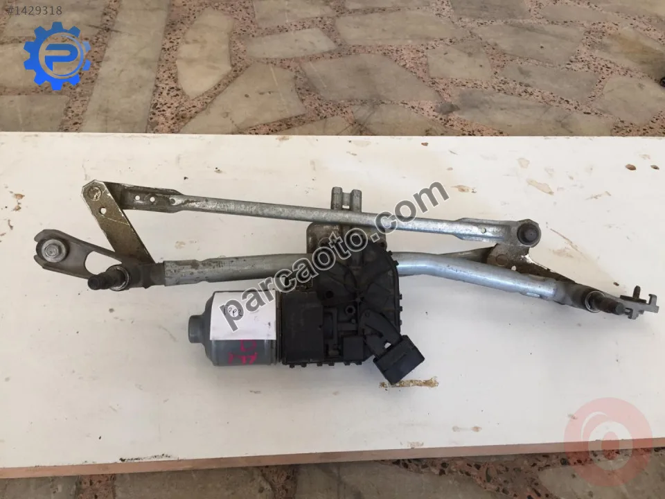 Peugeot Partner Silecek Motoru - Samsun Tekkeköy