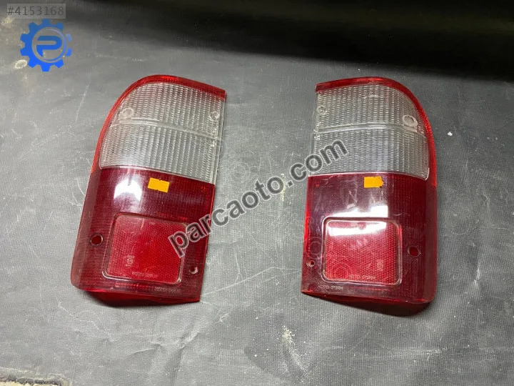 Toyota Hilux Stop camı