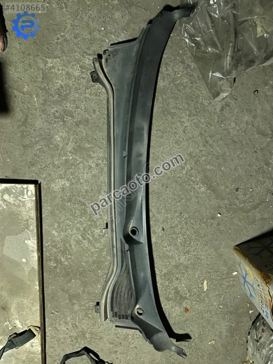 Fiat Fiorino Ön Cam Izgarası - Samsun Merkez