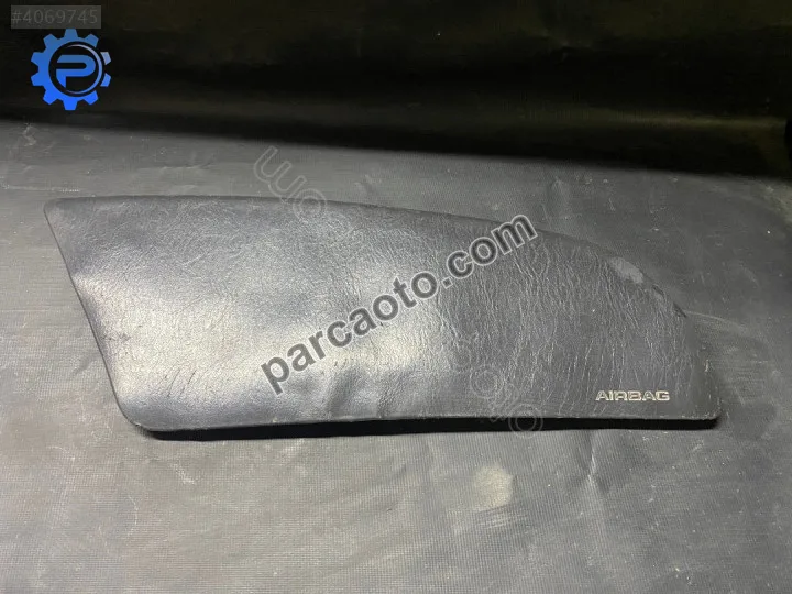 Ford Focus 1 yolcu airbag kapağı