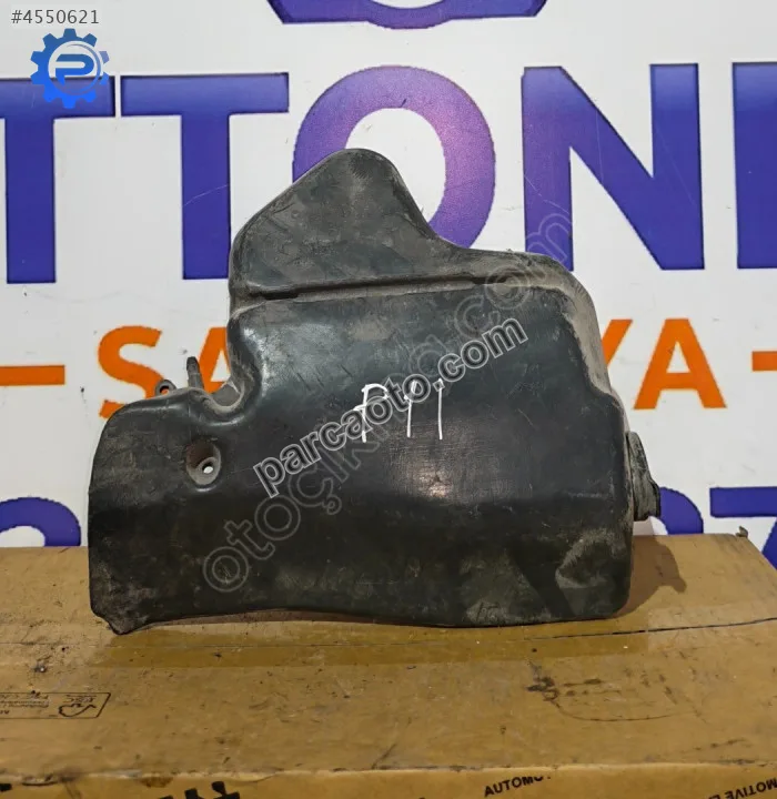 Nissan Primera Silecek Suyu Deposu - Sakarya Adapazarı