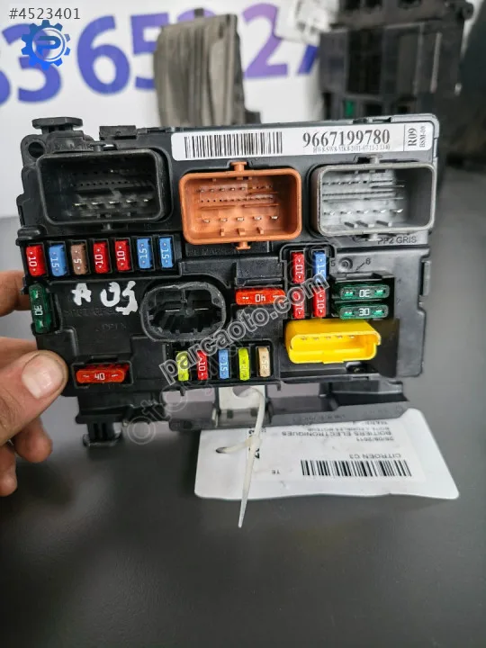 Peugeot 207 Sigorta Kutusu - Sakarya Adapazarı