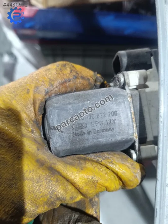 mitsubishi colt sol ön cam krikosu . son olur fiyat