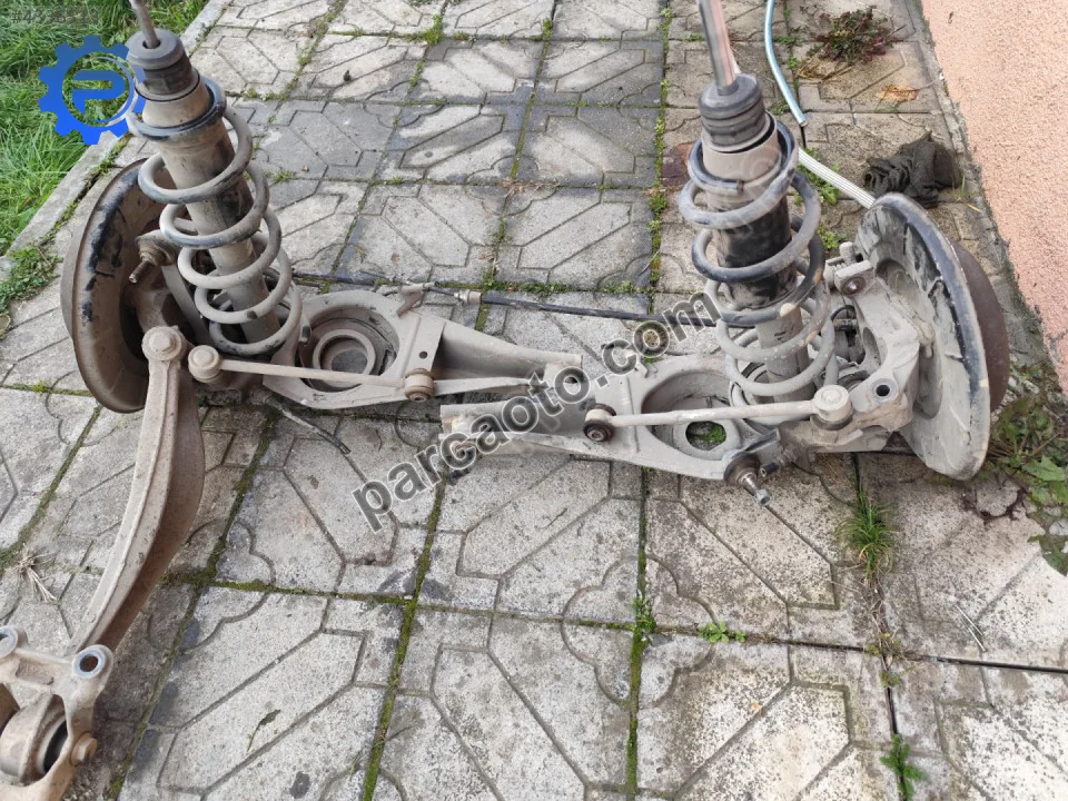 Peugeot 406 arka taşıyıcı