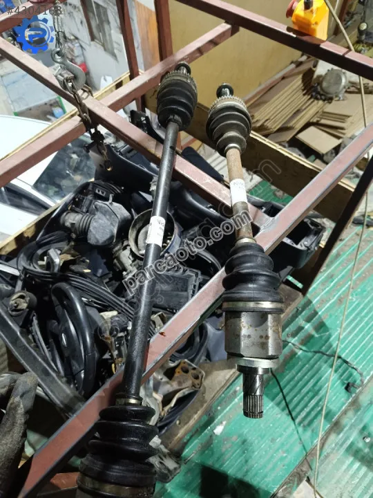 Nissan Almera Sigorta Tablası - Sakarya Adapazarı