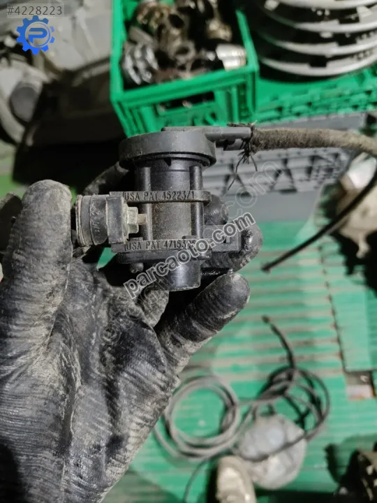 opel turbo basınç kontrol valfi. 4522371 9128022