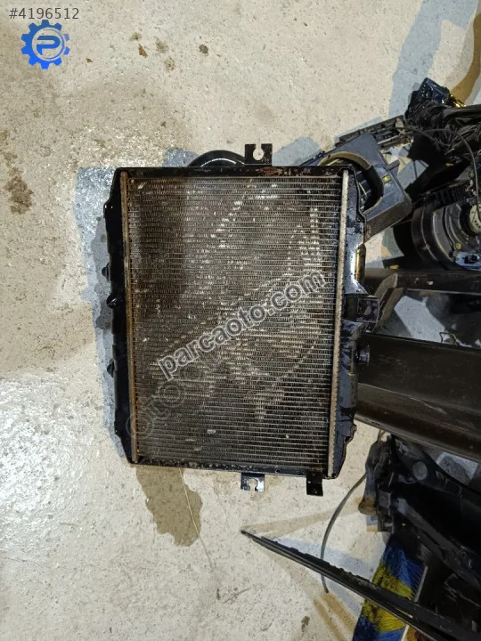 Mitsubishi L300 Radyatör - Sakarya Adapazarı