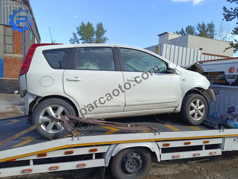 Nissan Note Çamurluk - Sakarya Adapazarı