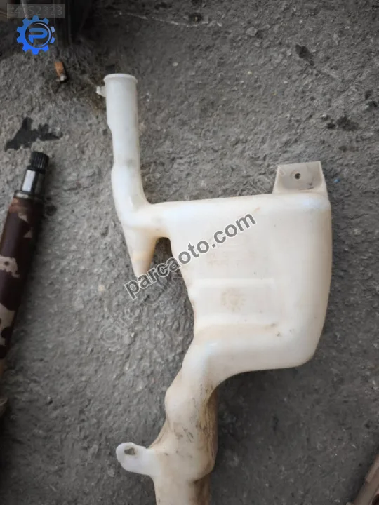 Ford fiesta cam fıskiye suyu deposu. 8a61-17b613 Son olur fiyat