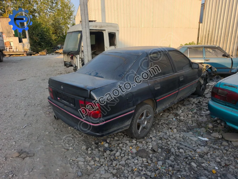 vectra A gt bagaj kapağı vectra A gt bagaj kapağı