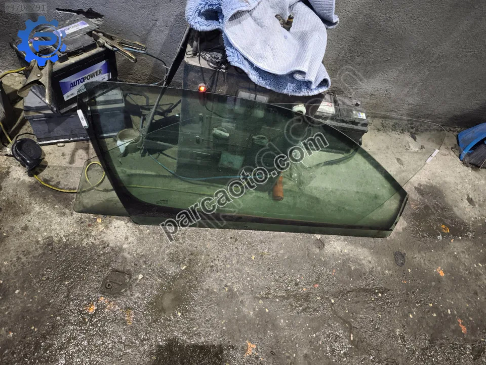 Renault Megane Kapı Camları - Sakarya Adapazarı