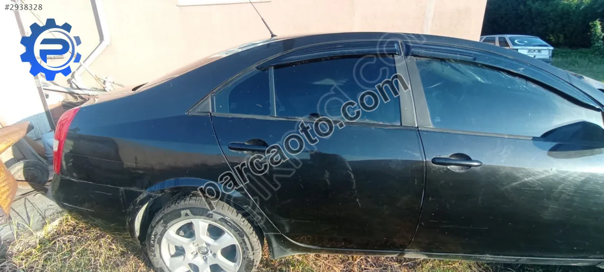 Nissan Primera 03-08 P12 arka dingil Çıkma