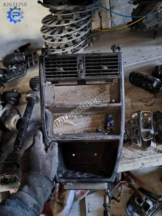 Fiat Uno Kalorifer Izgarası - Sakarya Adapazarı