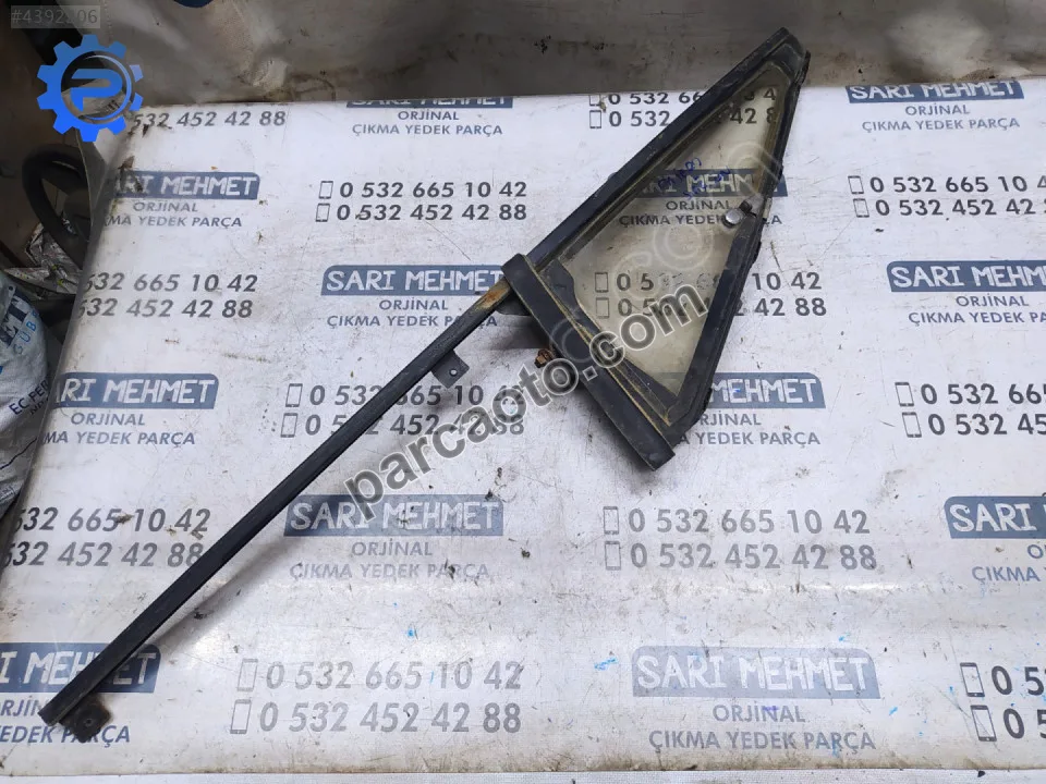 Mitsubishi Pajero Kelebek Cam Arka - Konya Selçuklu