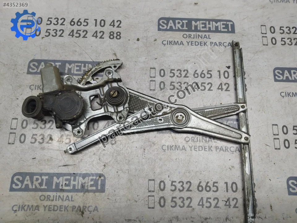 Toyota Yaris Cam Krikosu - Konya Selçuklu